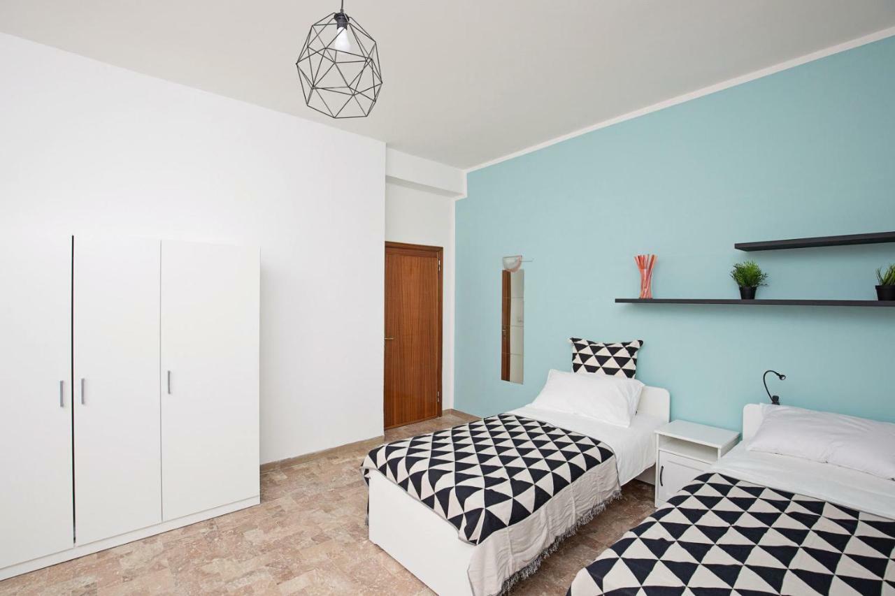 Ponte Tiberio Apartment 里米尼 外观 照片
